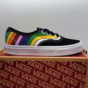 Unisex NEW Vans canvas print boat shoes w/box